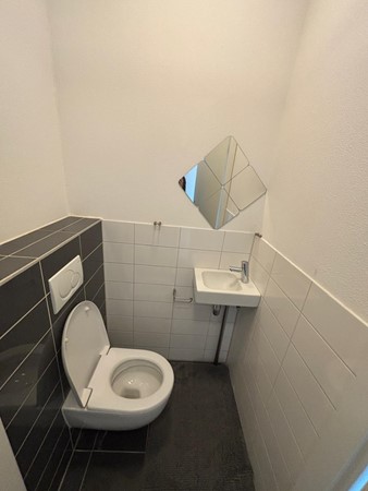 Medium property photo - Van Kinsbergenstraat, 1057 PT Amsterdam